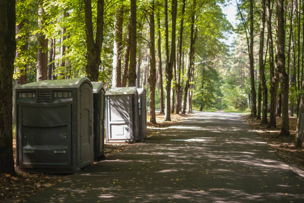 Best Portable restroom trailer rental  in Ridgewood, IL